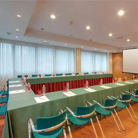 Hotel Galeones, Affiliated By Melia